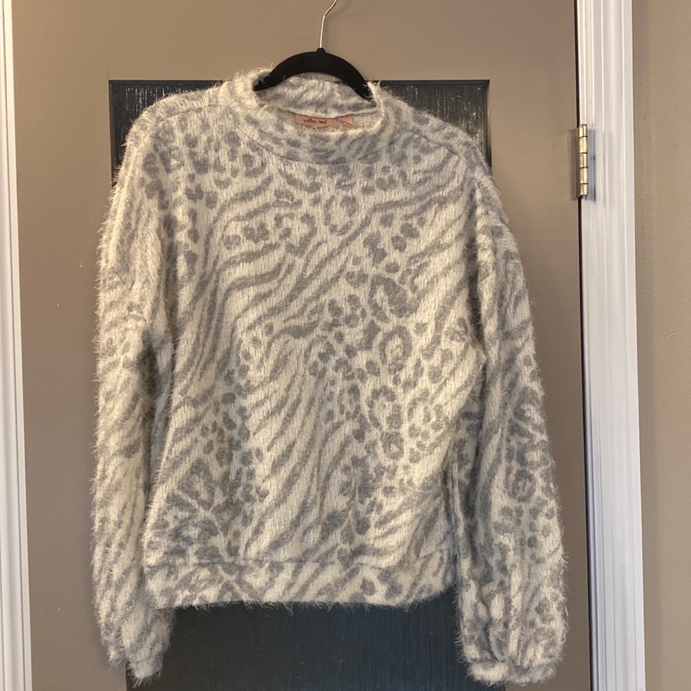 NWOT cozy grey leopard sweater